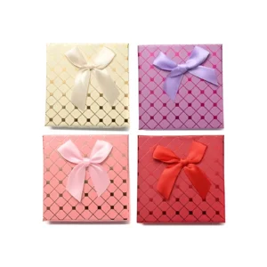 ESTUCHE CAJA PARA ESCLAVA 8X8X2.4CM X UNIDAD COLORES SURTIDOS - 31883